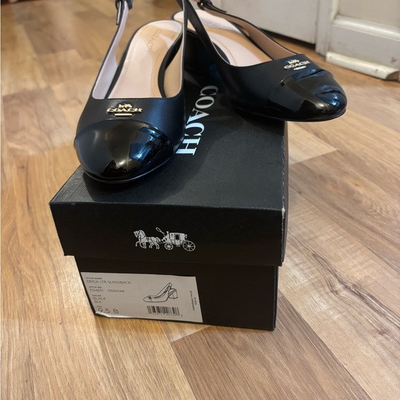 Coach Shoes Size 9.5 - Picture 3 of 3